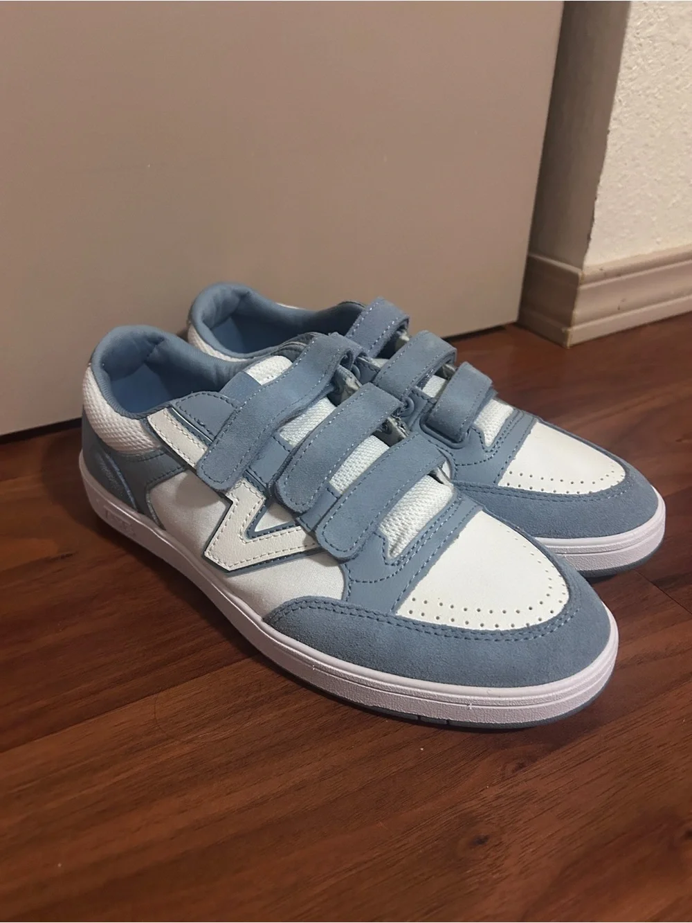 NWT Vans Lowland ComfyCush V Retro Sneakers Dusty Blue/White